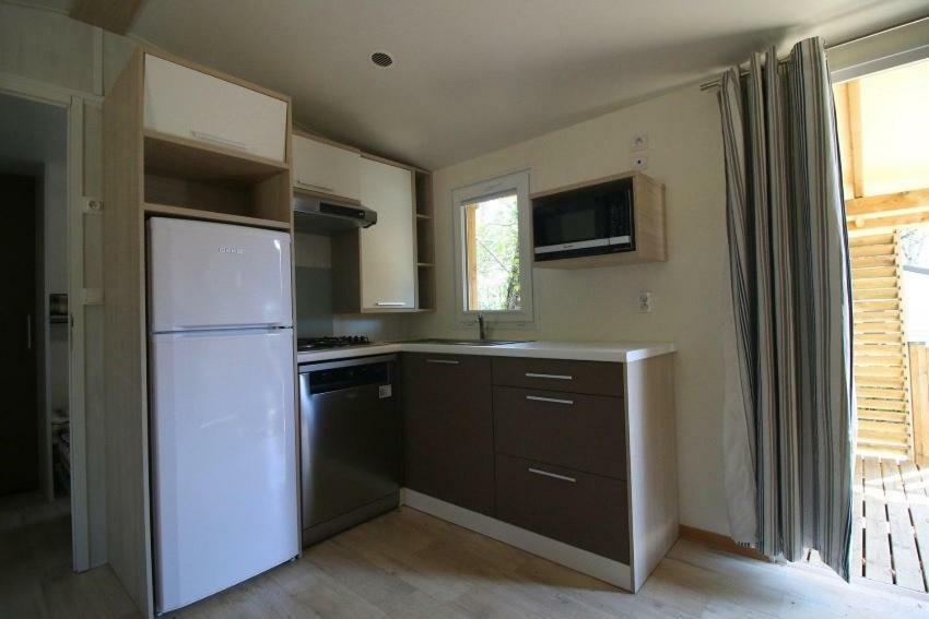 Camping Mas Du Sartre Saint Alban Auriolles Eksteriør billede